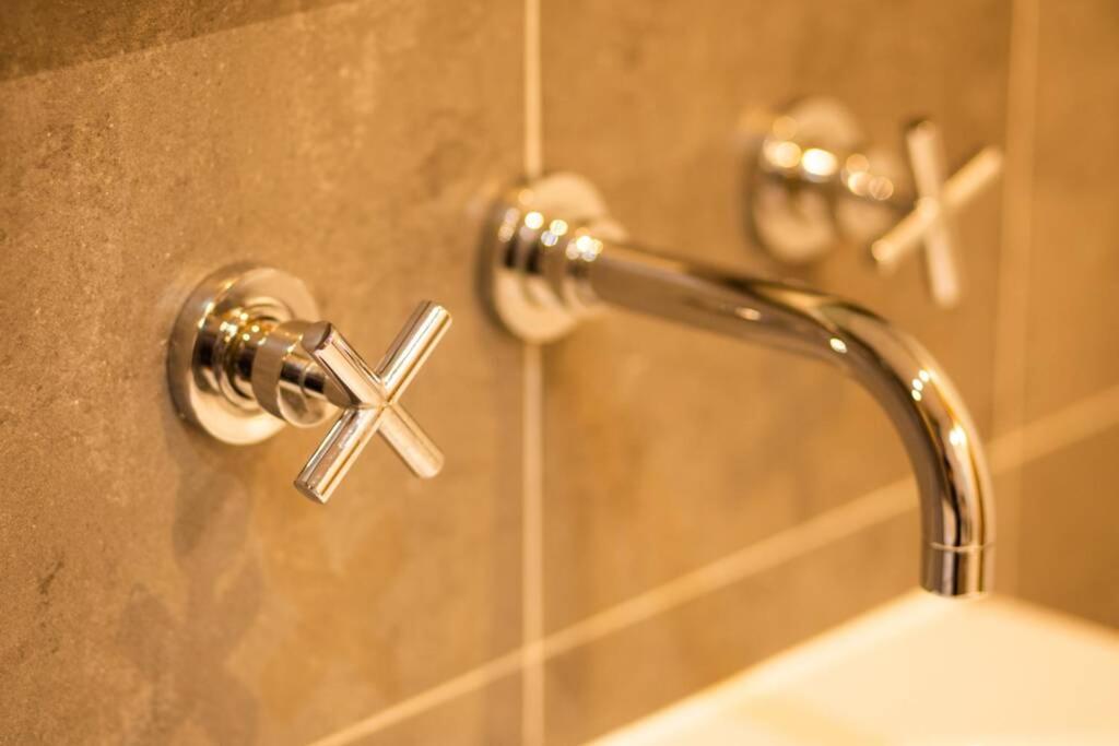 Luxury 2Bed Spacious Apartment- City Centre- Free Parking برمنغهام المظهر الخارجي الصورة